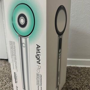 AirLight Pro Hair Dryer in Silver